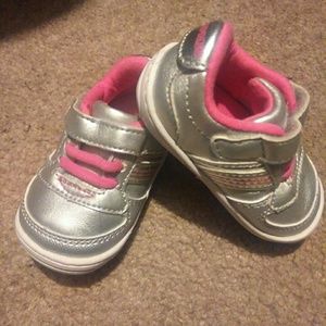 Girls size 2 Stride Rites.